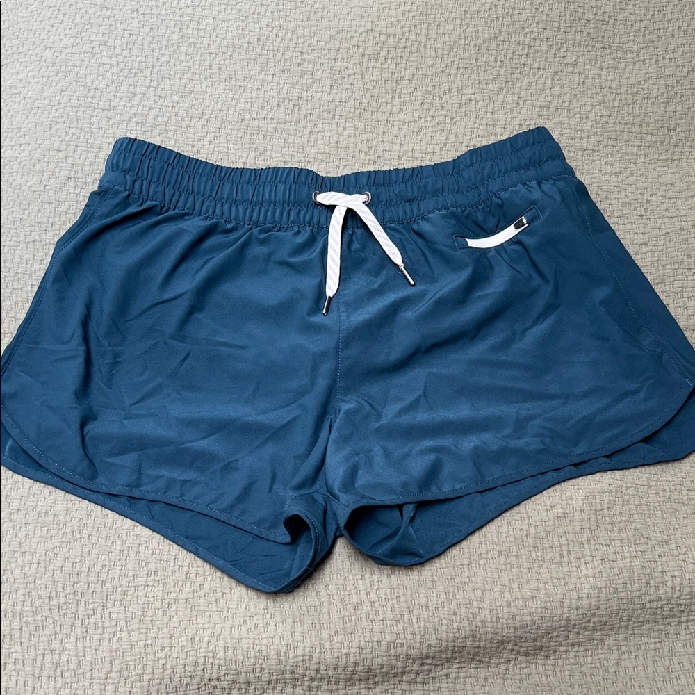 Vuori Women's Clementine 2.0 Shorts - Women's 4" Inseam